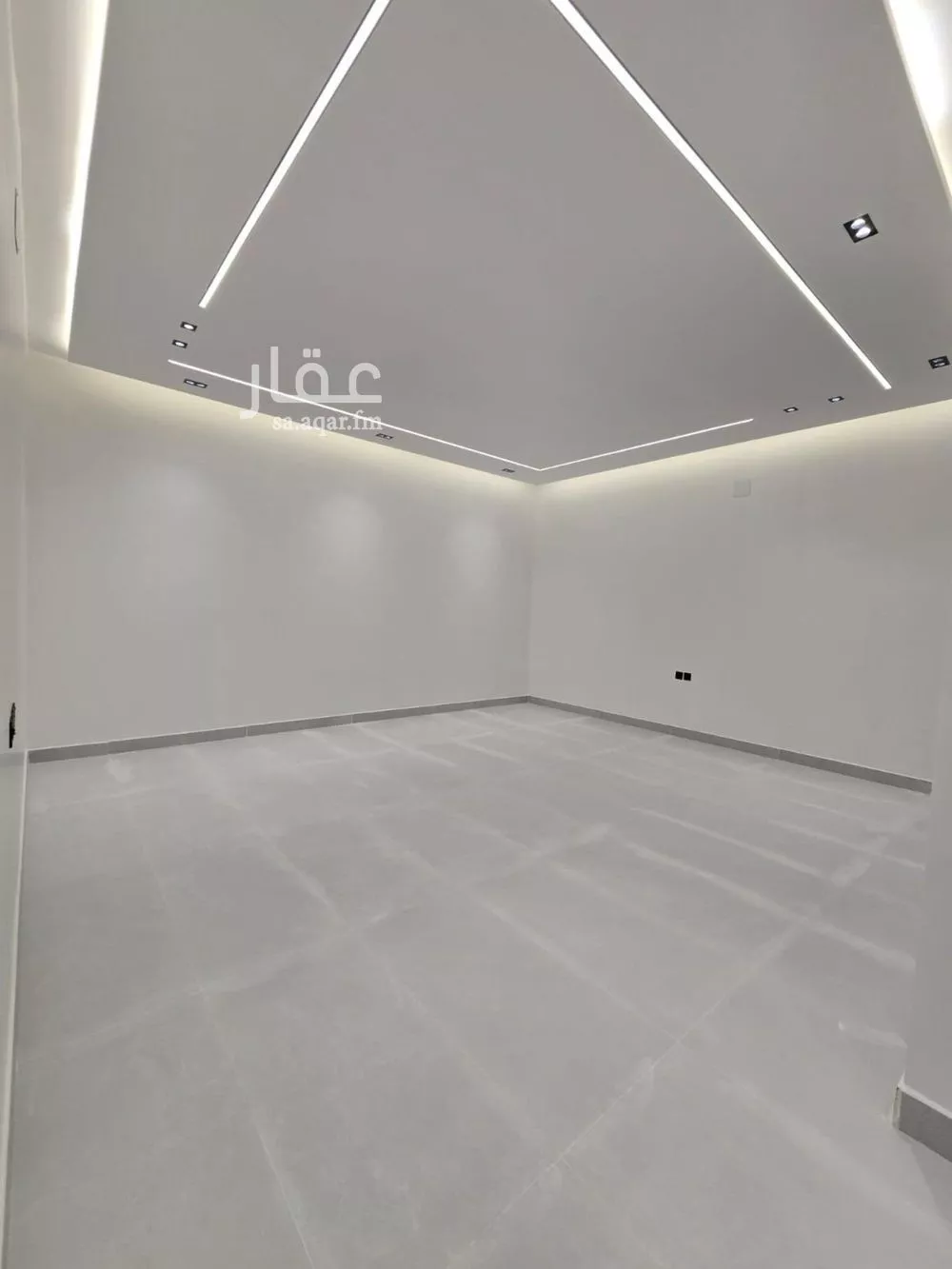 10 bedroom villa in Dhahrat Laban 7