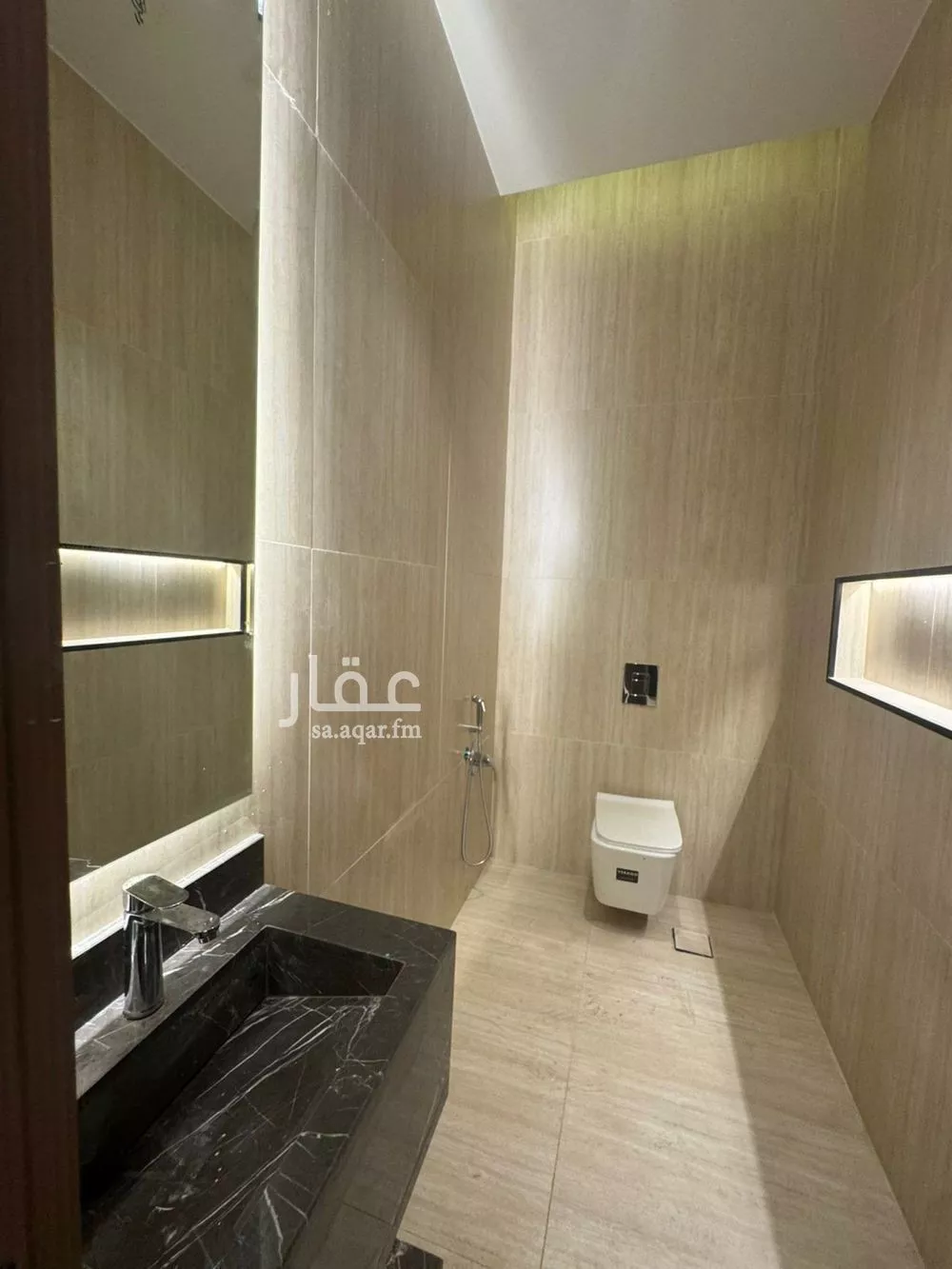 5 bedroom villa in Al Aridh 20