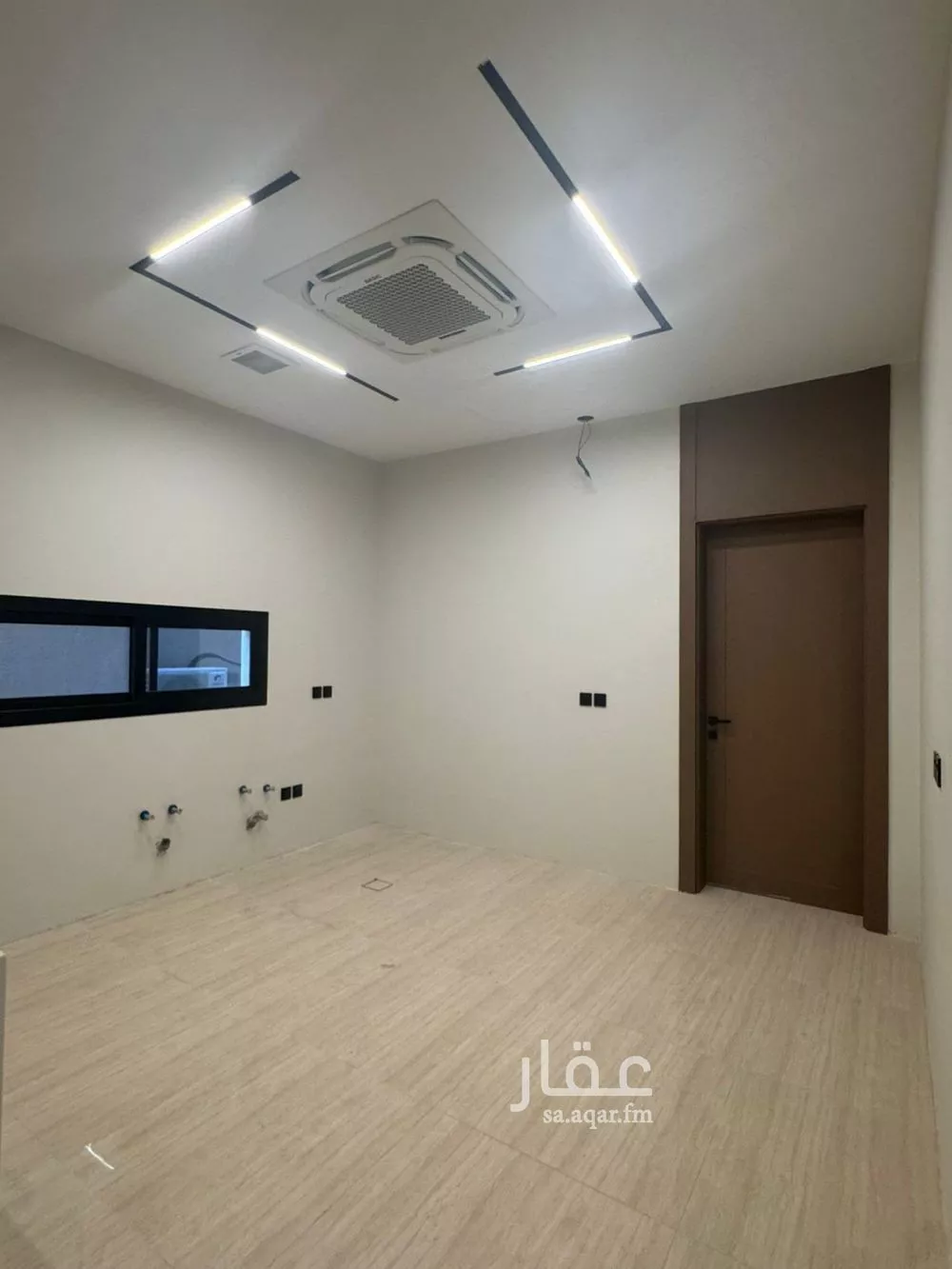 5 bedroom villa in Al Aridh 21