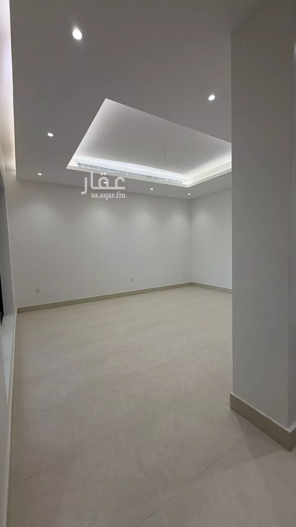 5 bedroom villa in Al Mahdiyyah 2