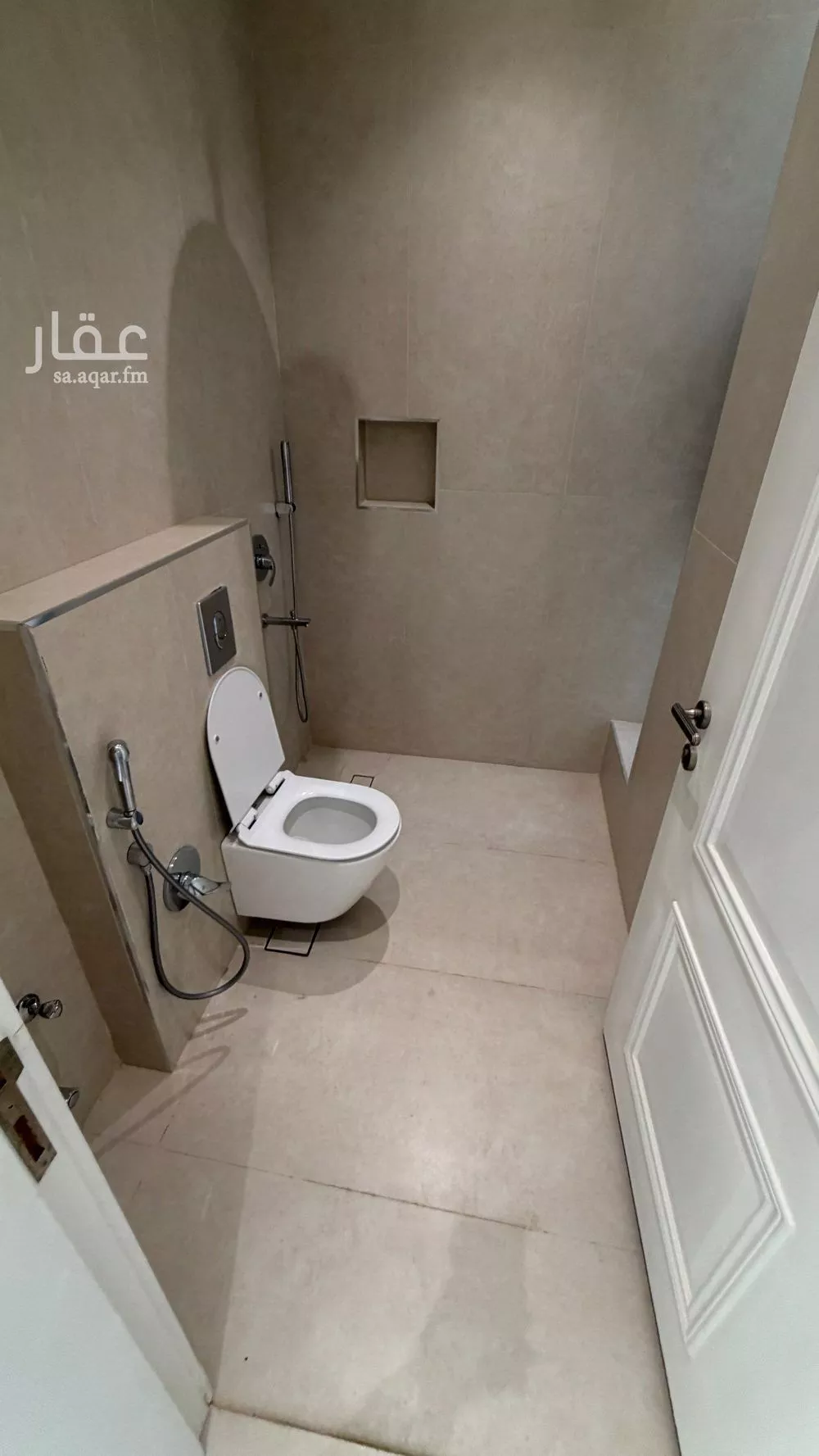 5 bedroom villa in Al Mahdiyyah 18
