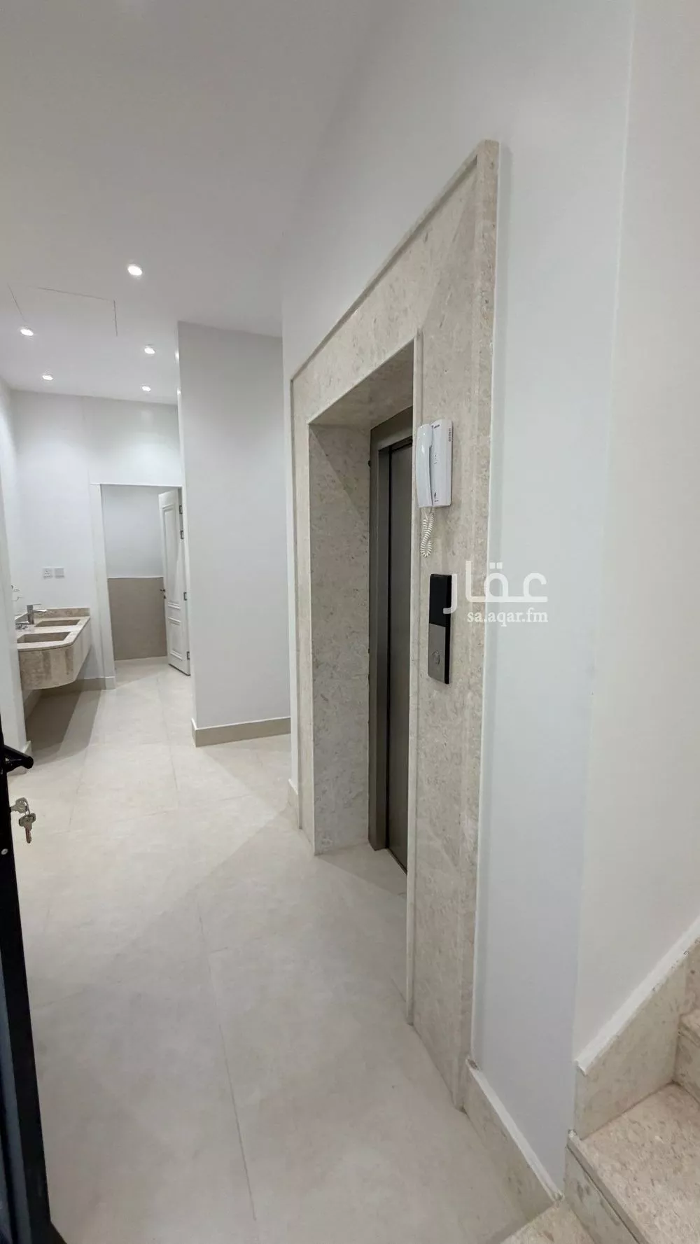 5 bedroom villa in Al Mahdiyyah 3