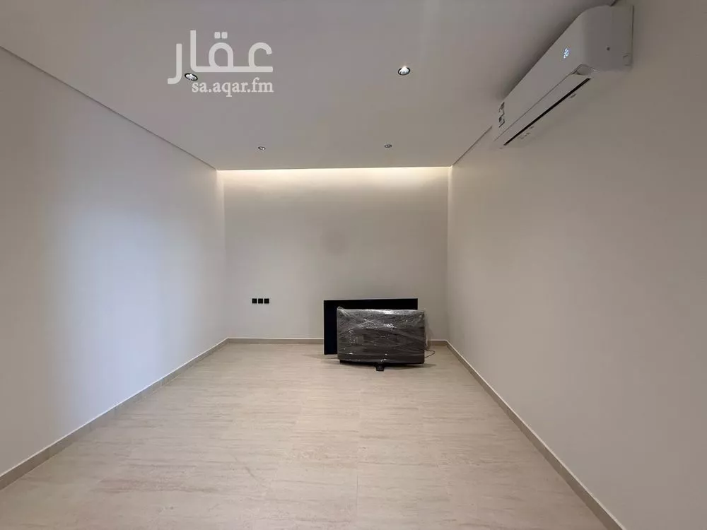 2 bedroom floor in Al Rabwa 5