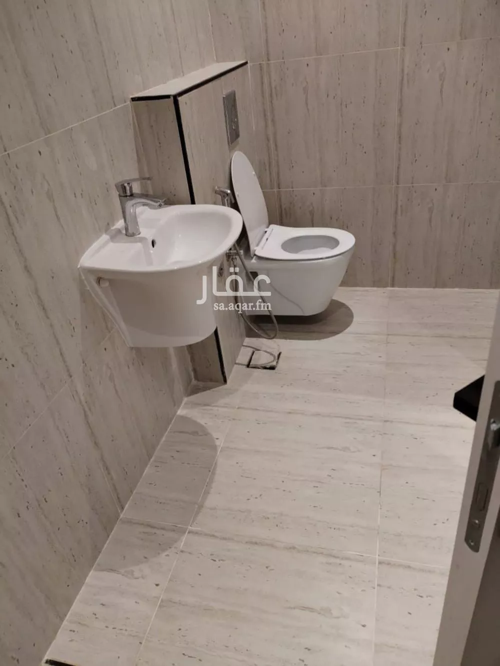 2 bedroom apartment in Al Narjis 5