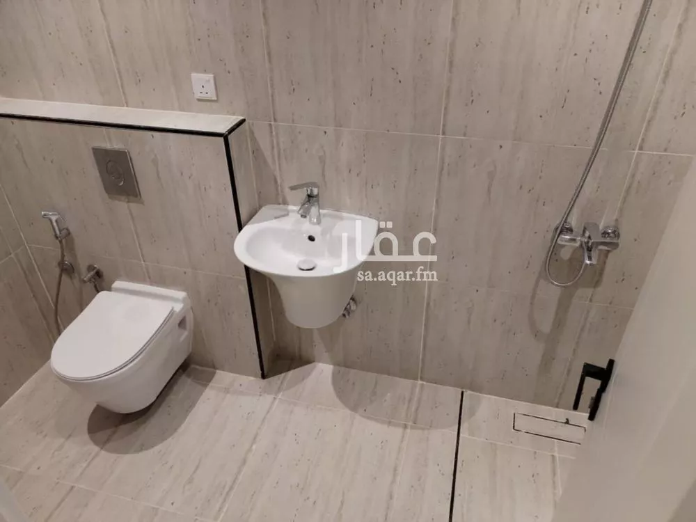2 bedroom apartment in Al Narjis 8