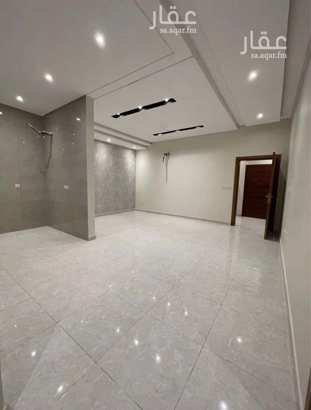 5 bedroom apartment in Al Wurud 6