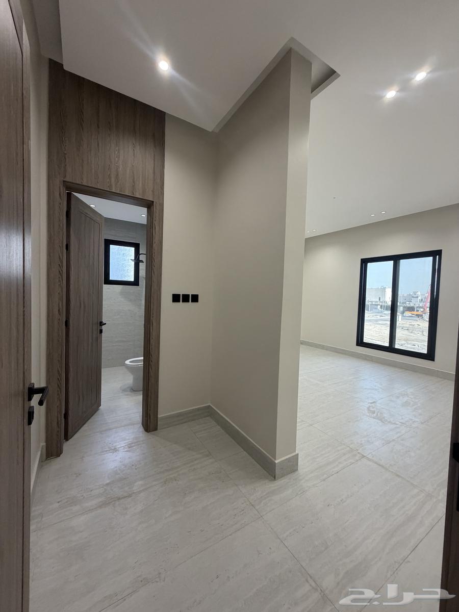 6 bedroom villa in Al Shiraa 21