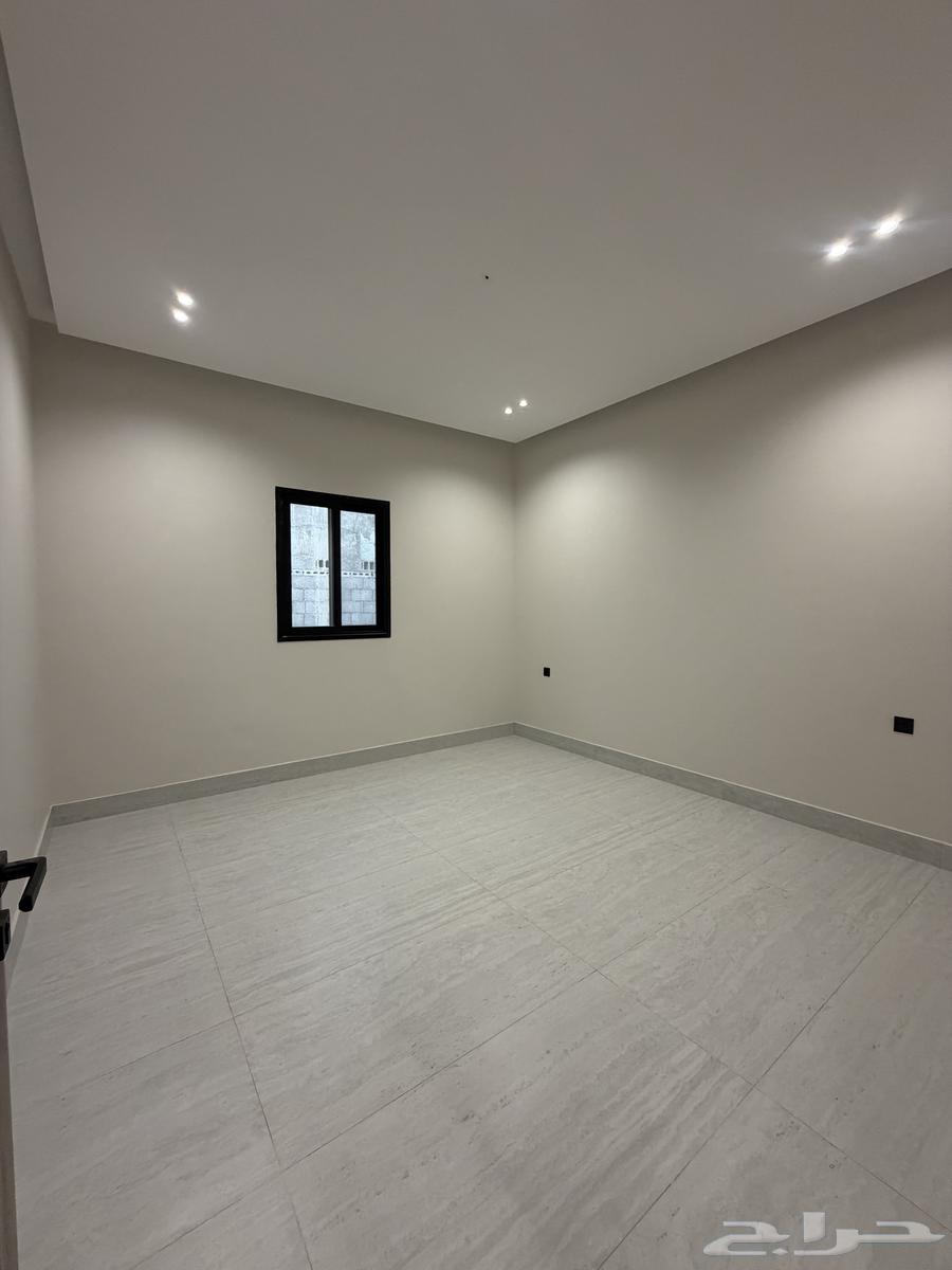 6 bedroom villa in Al Shiraa 20