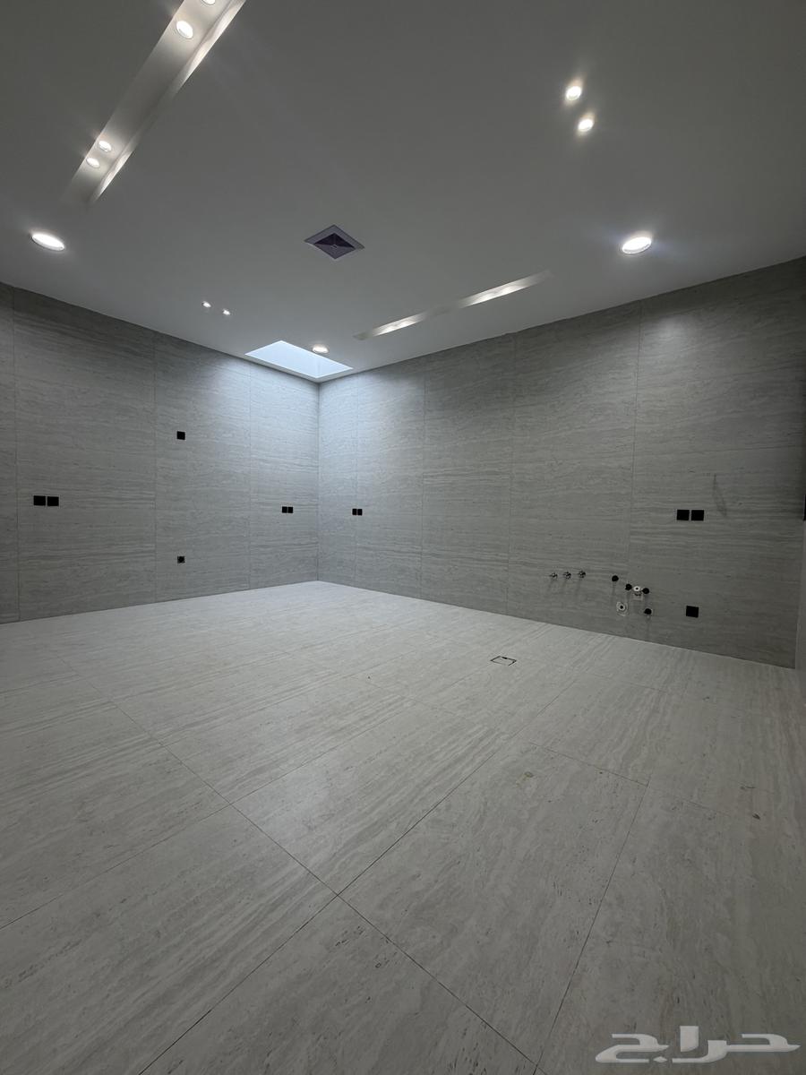 6 bedroom villa in Al Shiraa 15