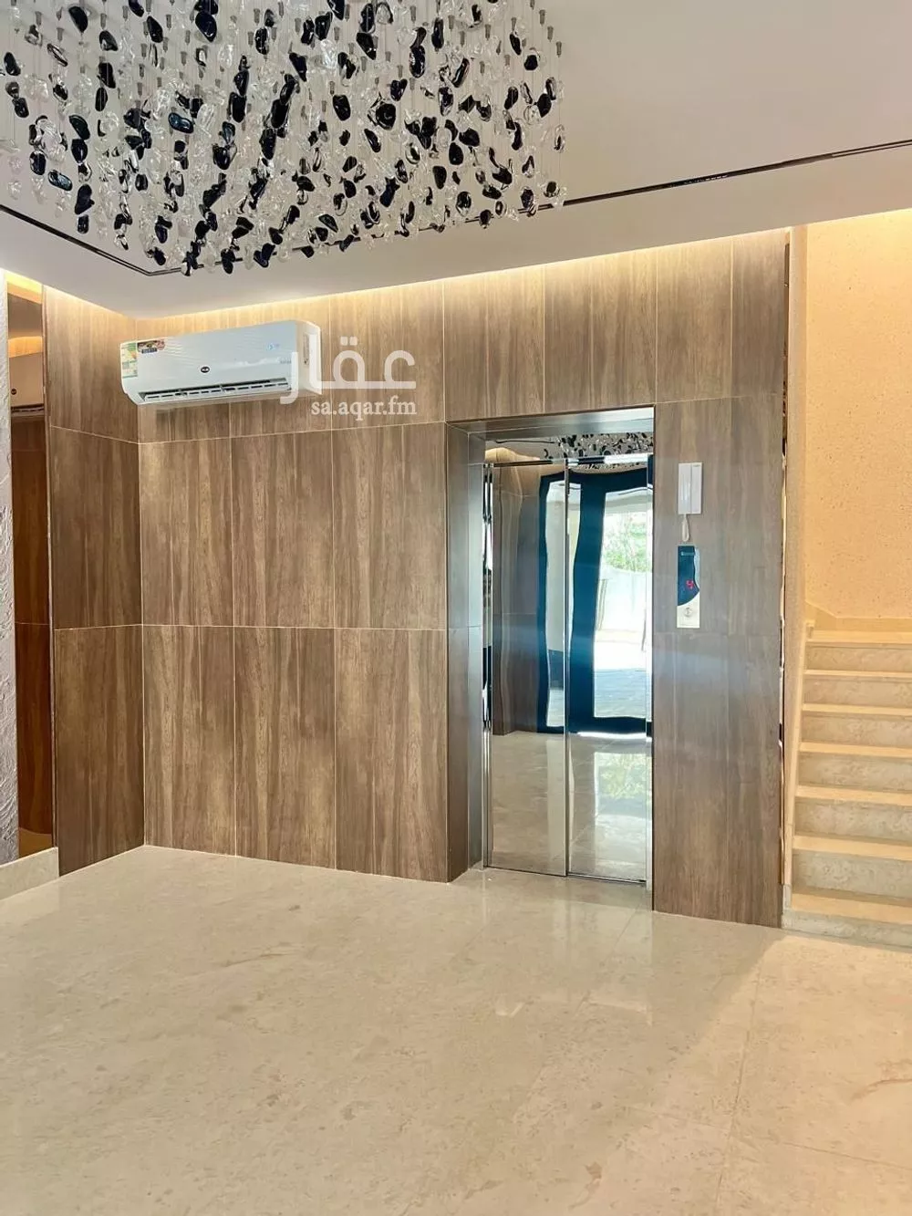 4 bedroom apartment in Al Rawdah 3
