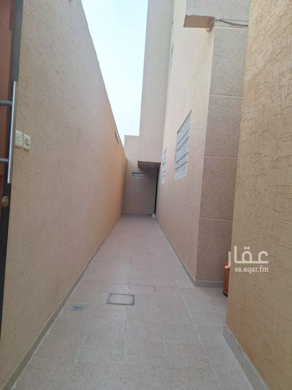 دور 3 غرف في الملقا 11