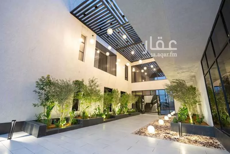4 bedroom apartment in Al Rimal 8
