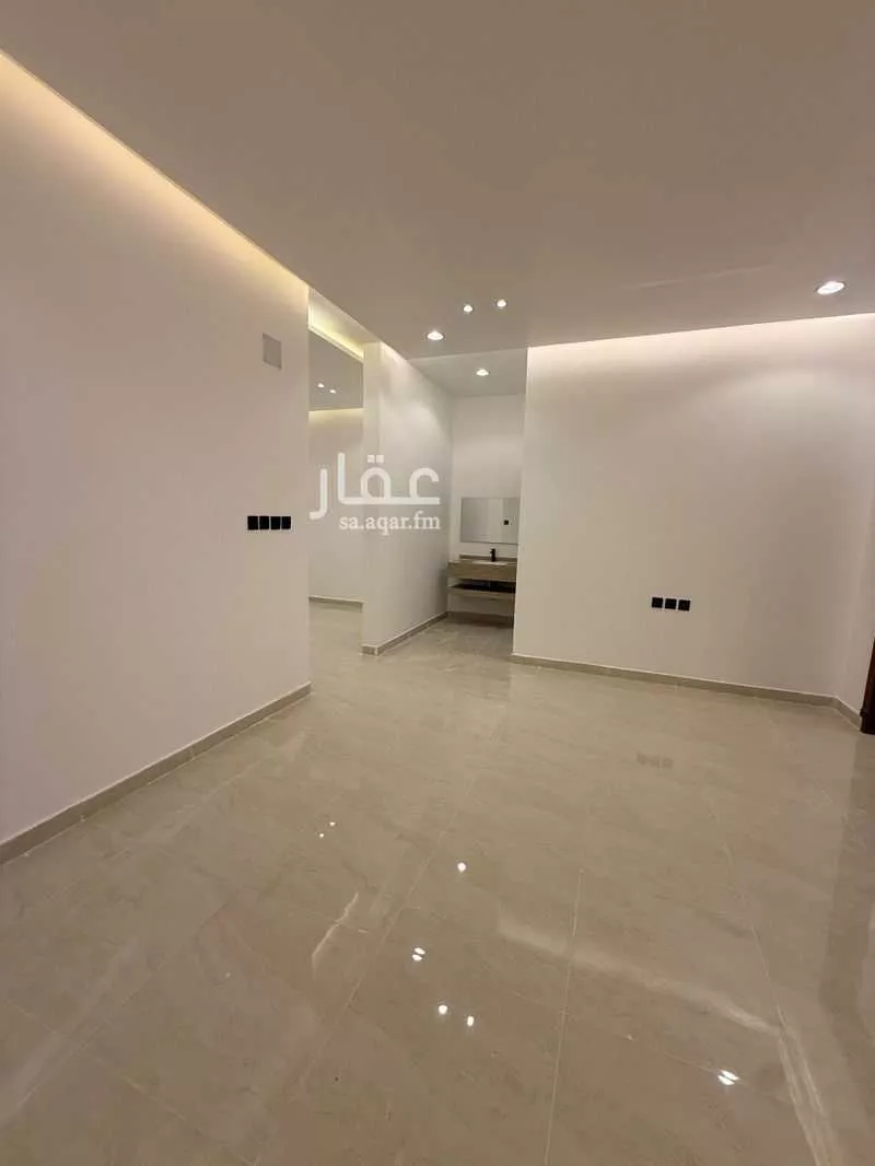 4 bedroom floor in As Saadah 14