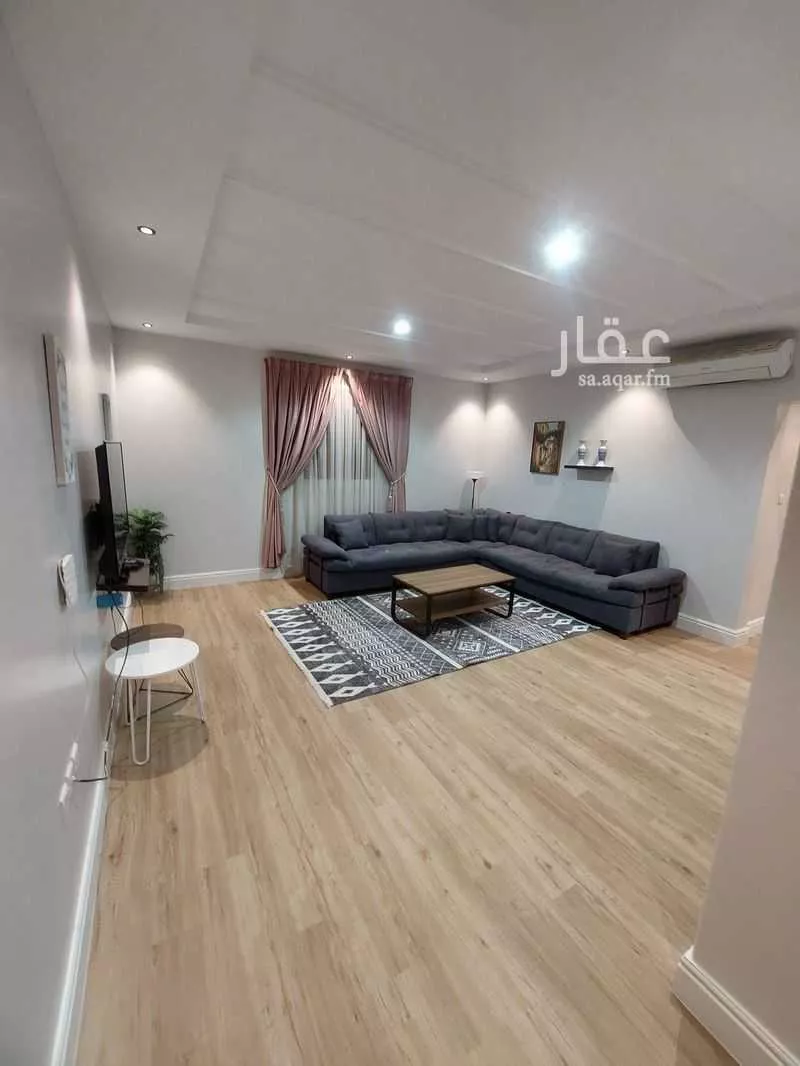 1050 sqm building in Al Malqa 17