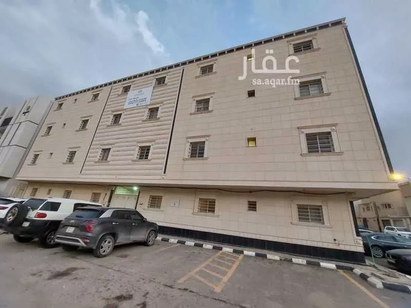 1050 sqm building in Al Malqa 4