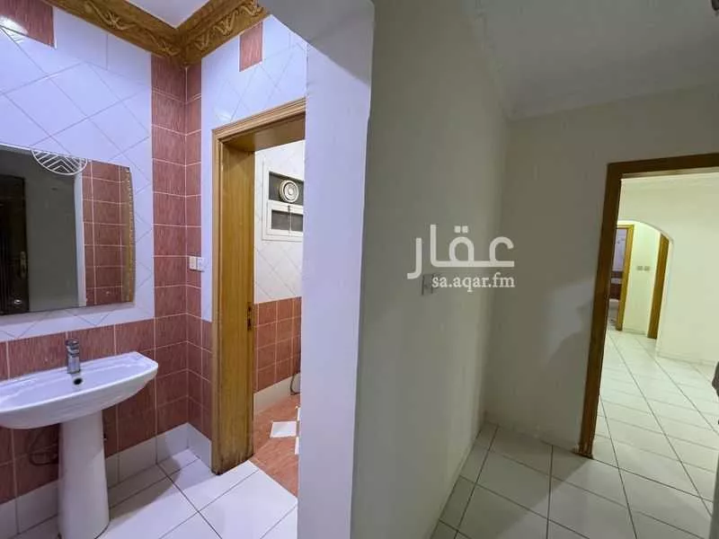 3 bedroom apartment in Granada 6