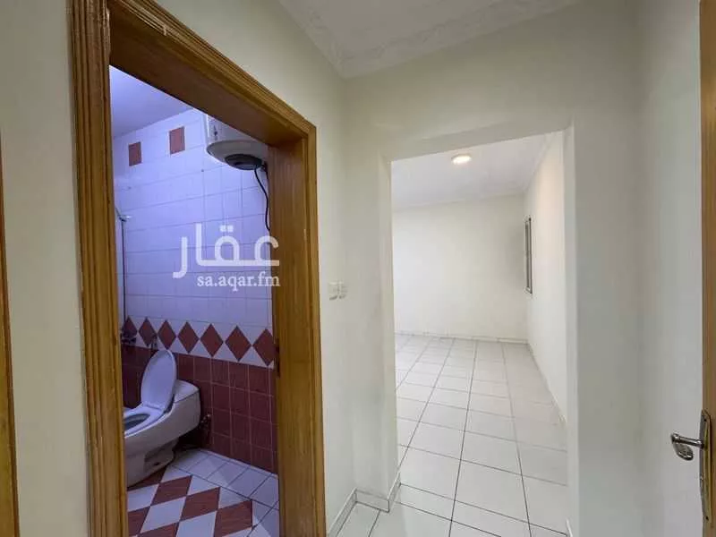 3 bedroom apartment in Granada 8