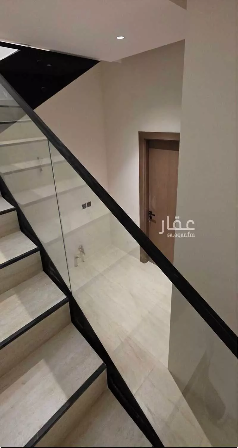 270 sqm building in Al Qairawan 2