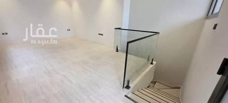 270 sqm building in Al Qairawan 4