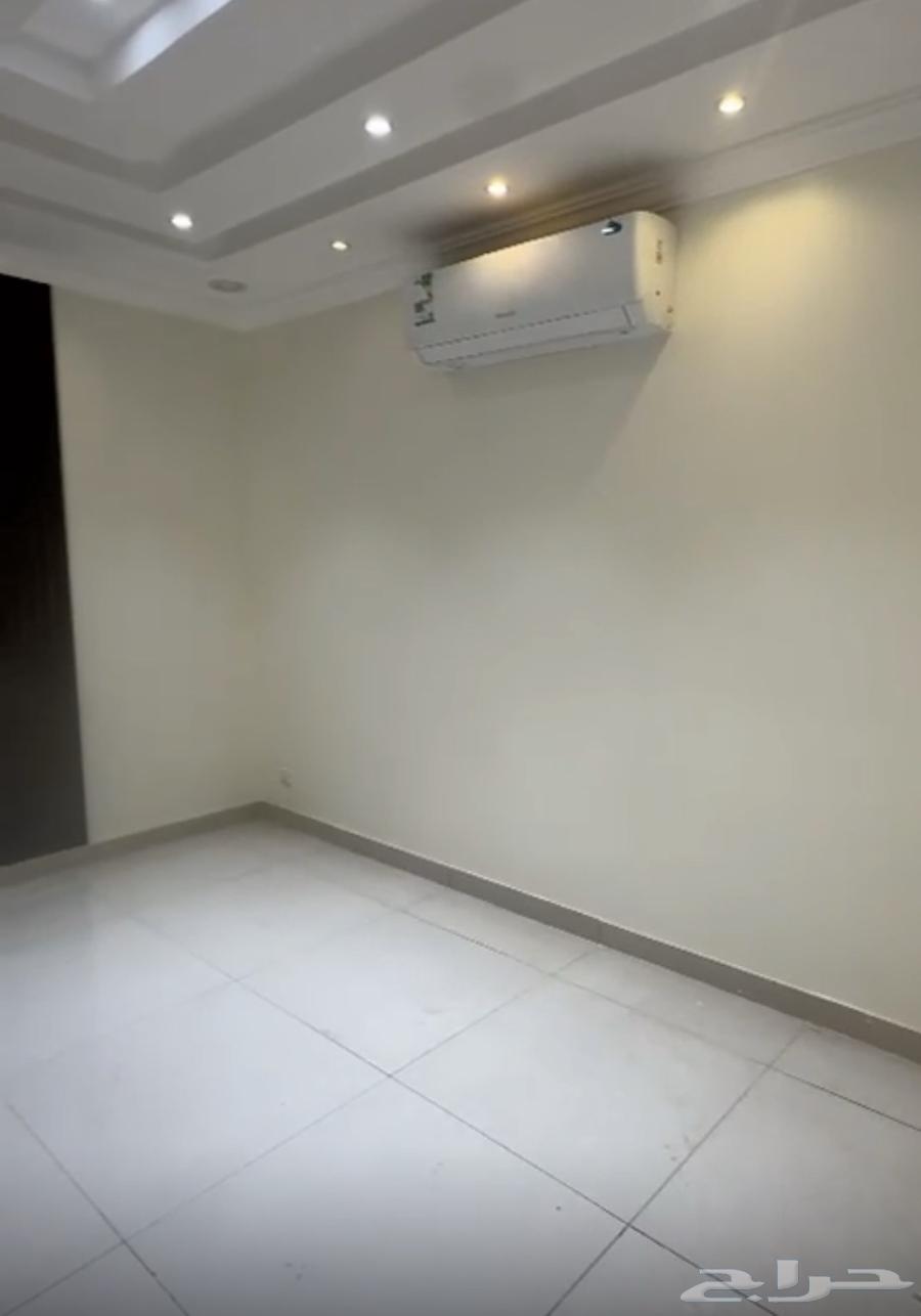 7 bedroom apartment in Al Khadra 7