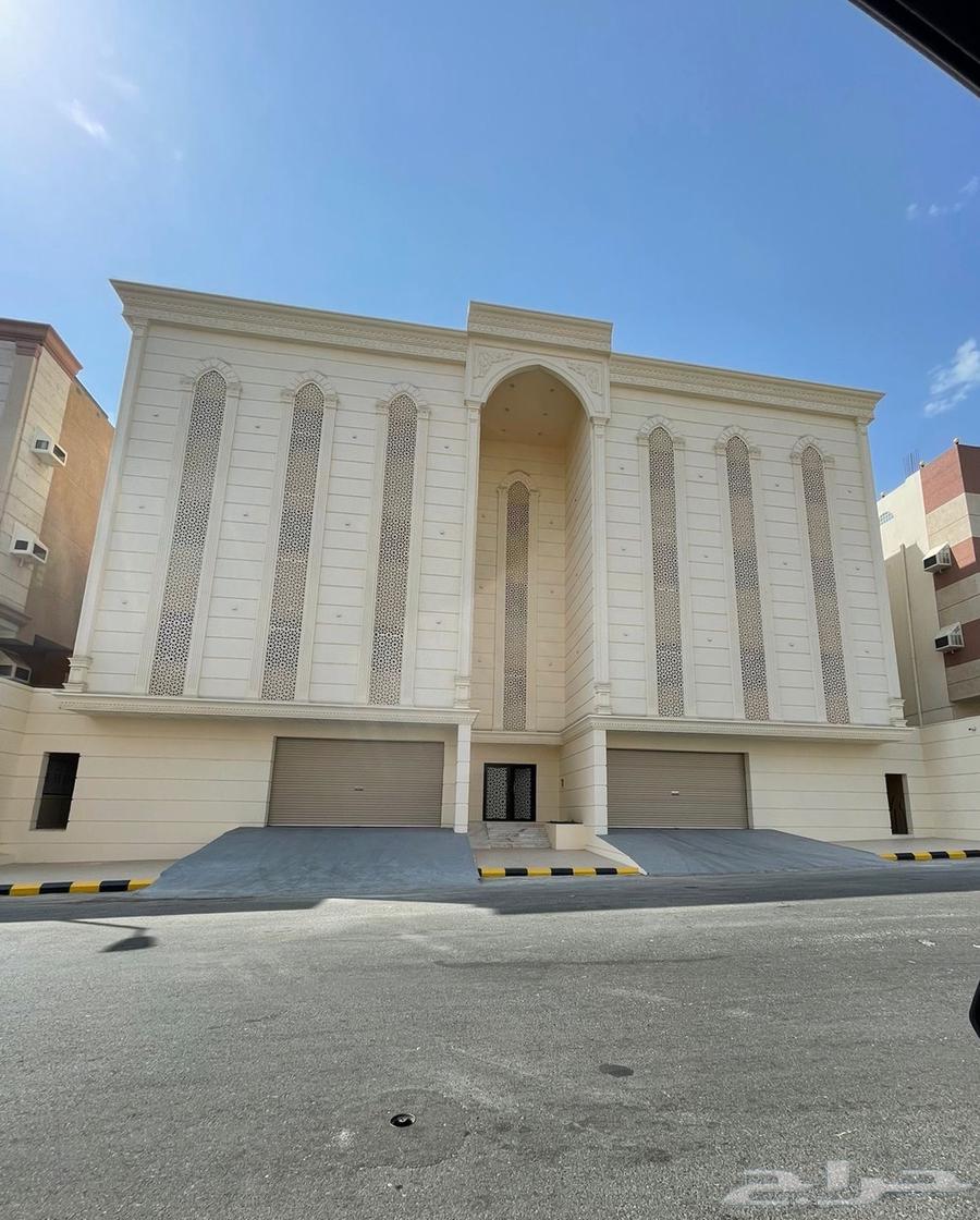 7 bedroom apartment in Al Khadra 9