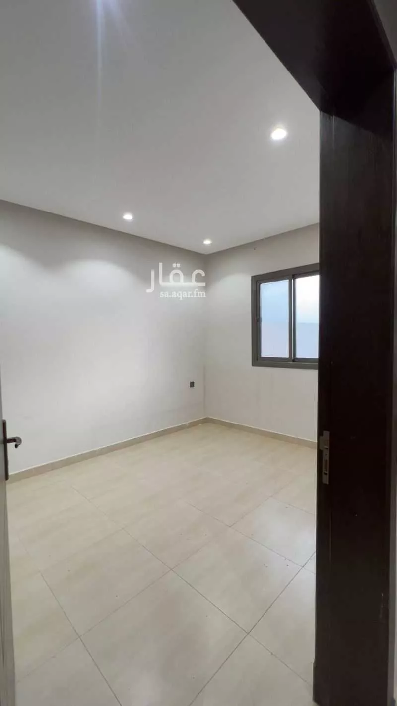 3 bedroom floor in Al Rimal 9