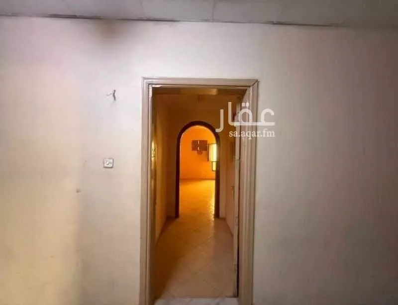 608 sqm building in Al Murabba 10
