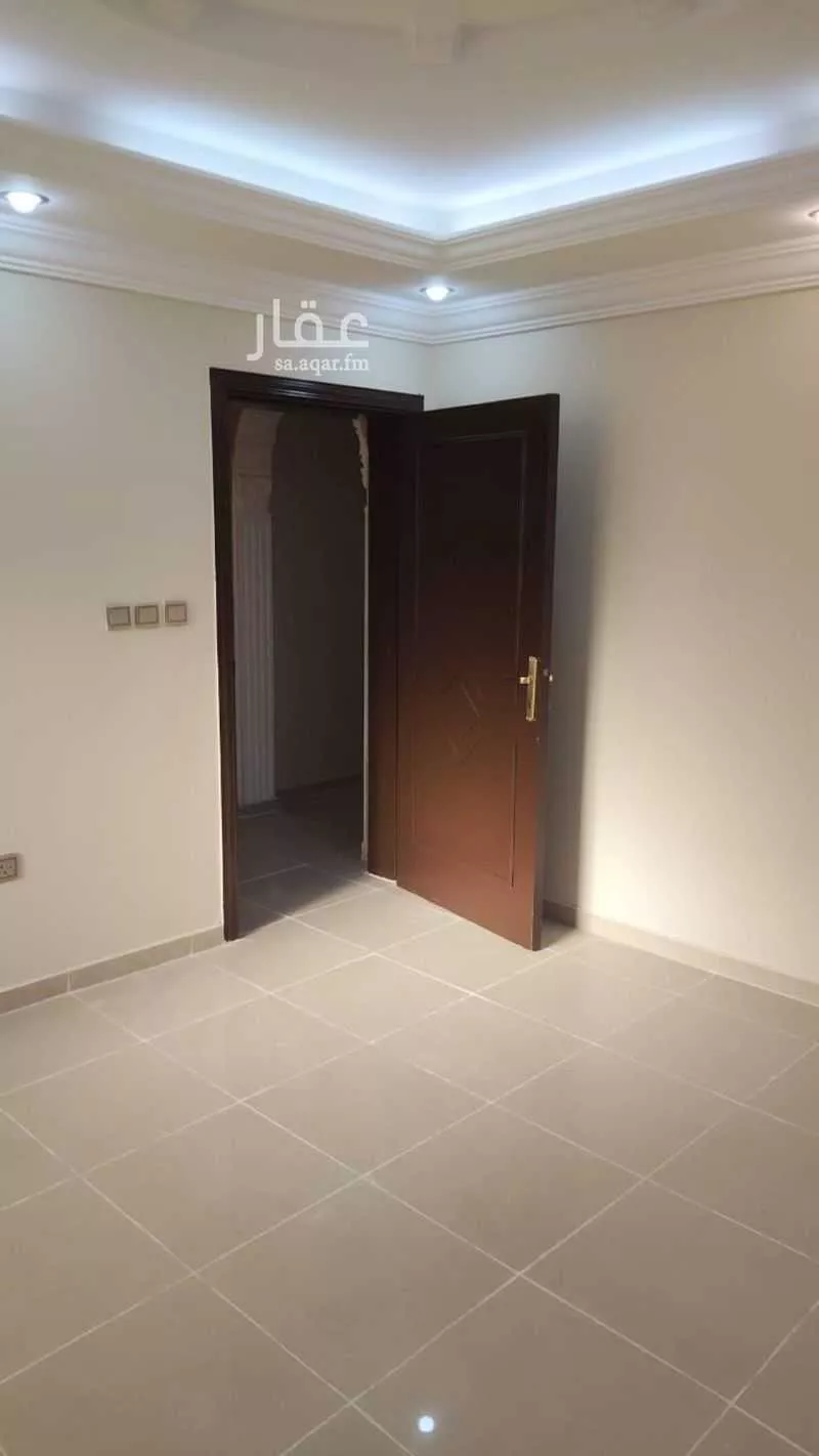 4 bedroom apartment in Al Zahra 8