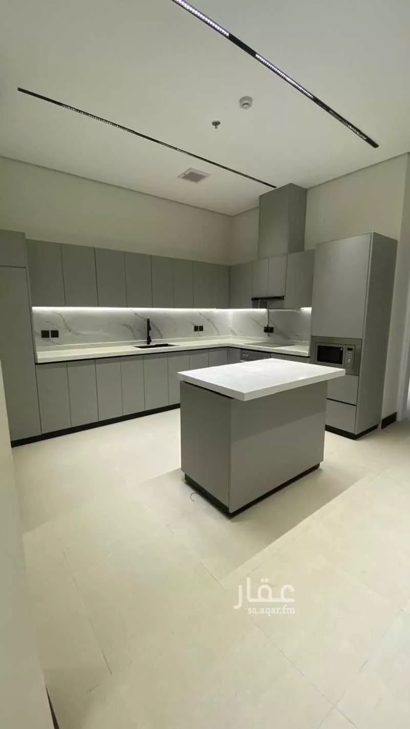 4 bedroom apartment in Al Aridh 9