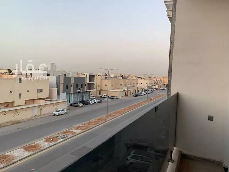 شقة 4 غرف في العقيق 24