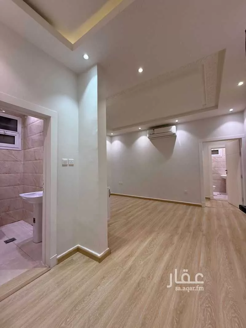 70 bedroom apartment in Hittin 11