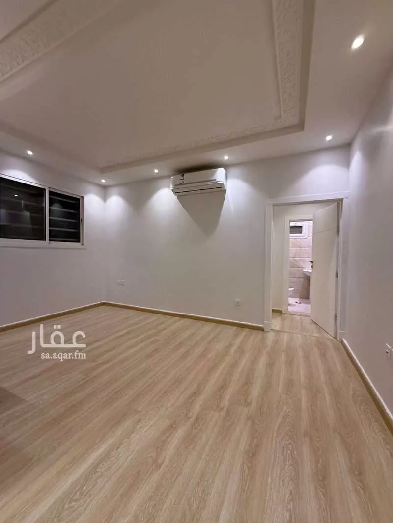 70 bedroom apartment in Hittin 7