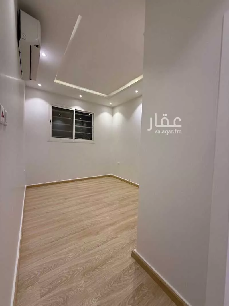 70 bedroom apartment in Hittin 9