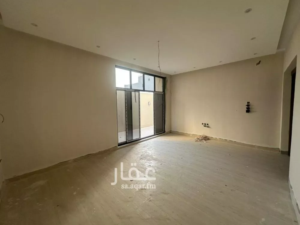 7 bedroom villa in Al Shiraa 12