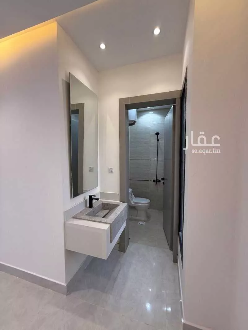فيلا 5 غرف في طيبة 7