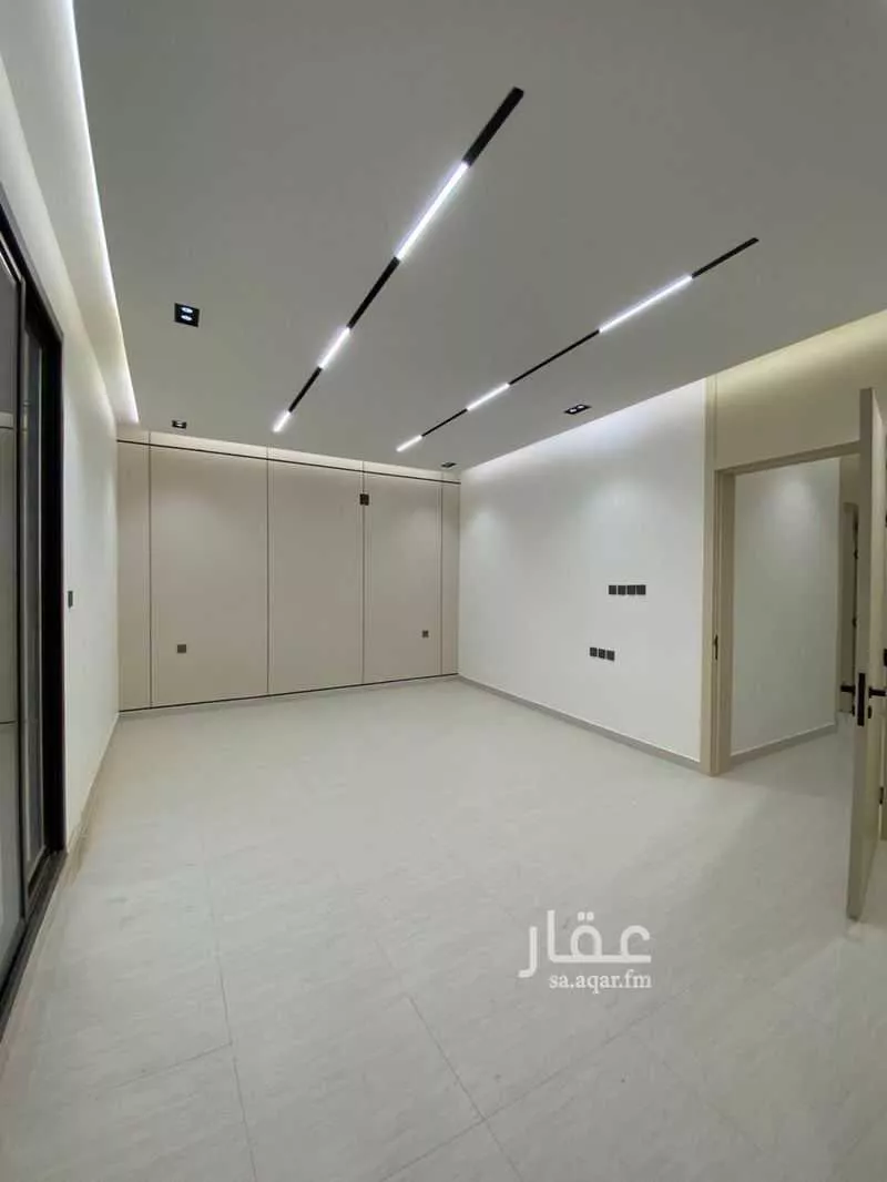 شقة 7 غرف في الرمال 9