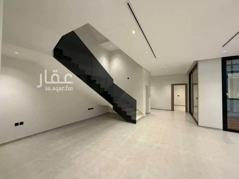 فيلا 5 غرف في النرجس 10