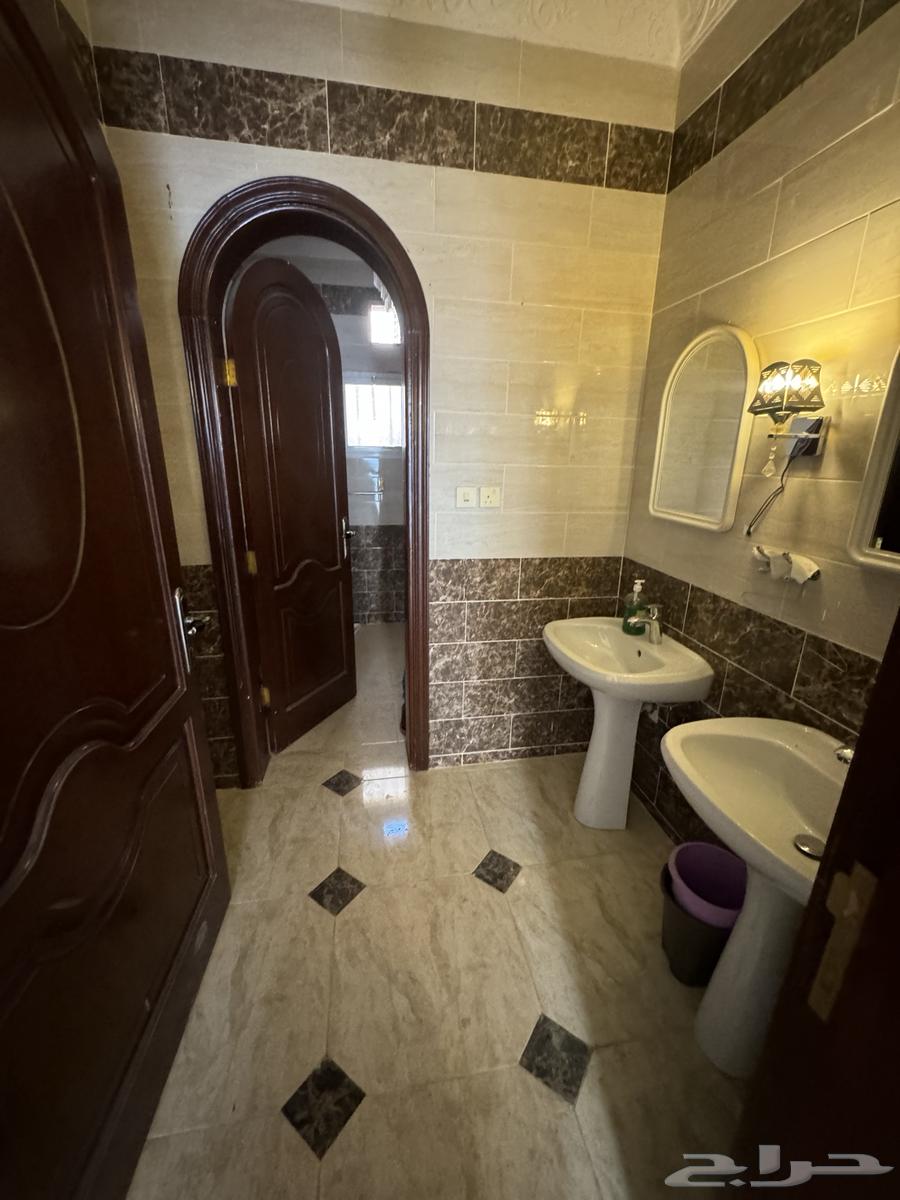 5 bedroom apartment in Al Ranuna 11