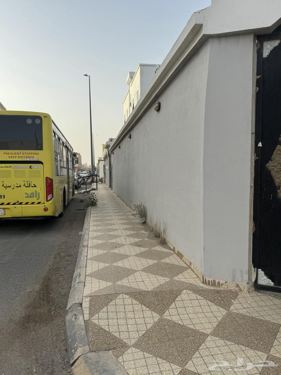 5 bedroom apartment in Al Ranuna 3