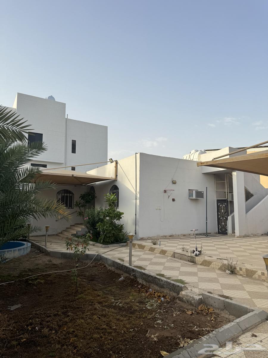 5 bedroom apartment in Al Ranuna 9