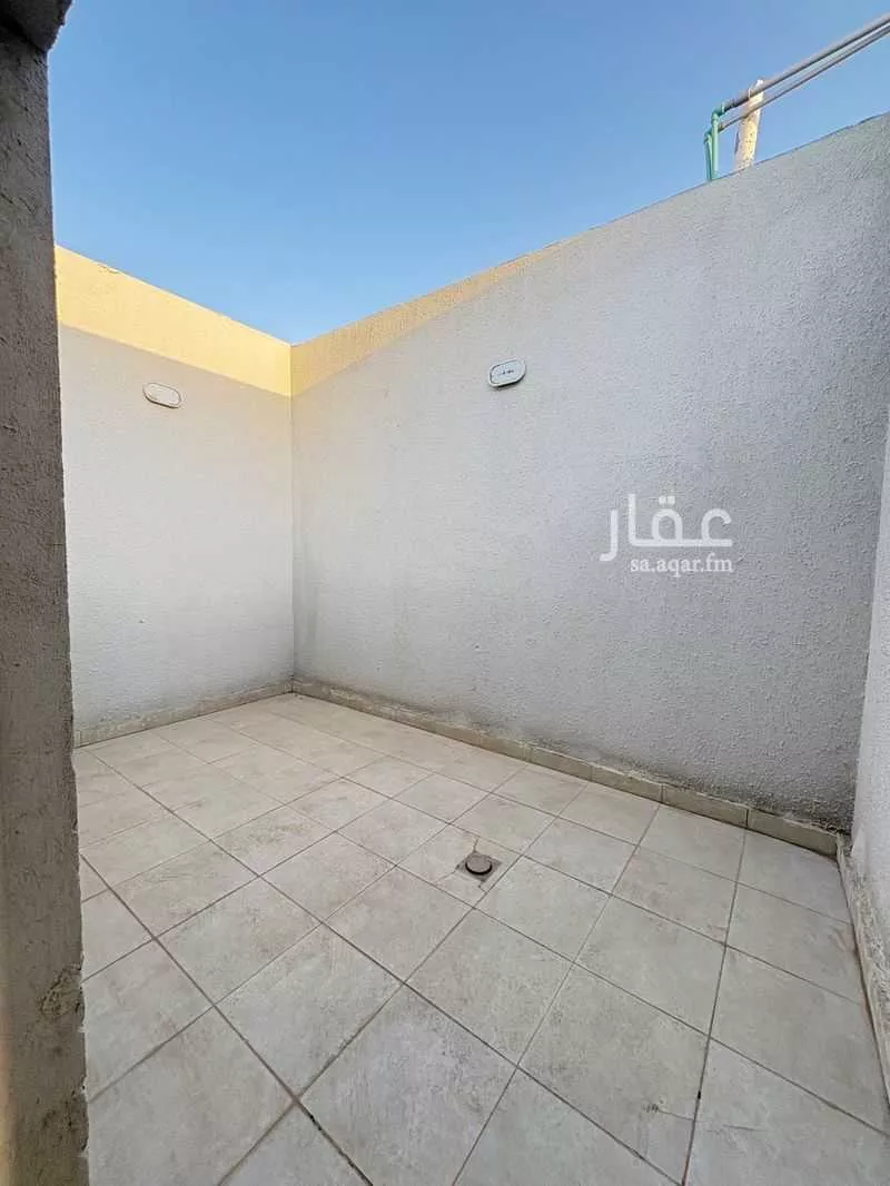 5 bedroom villa in At Tahliyah 25
