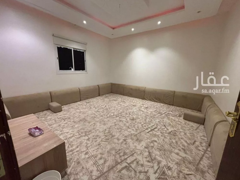 3 bedroom apartment in Al Munsiyah 5