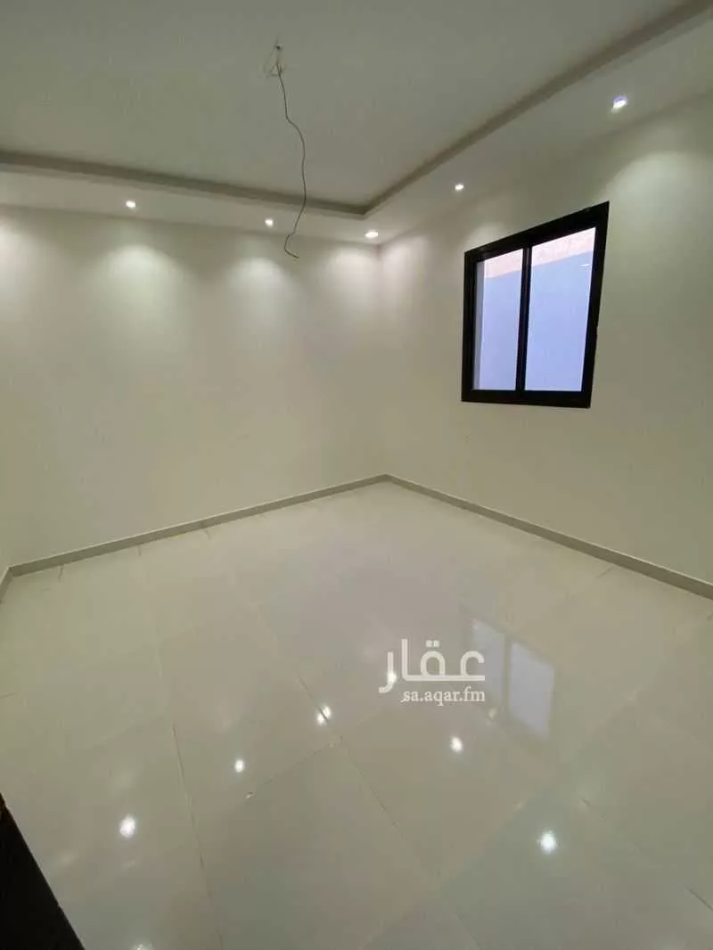 شقة 3 غرف في الرمال 4