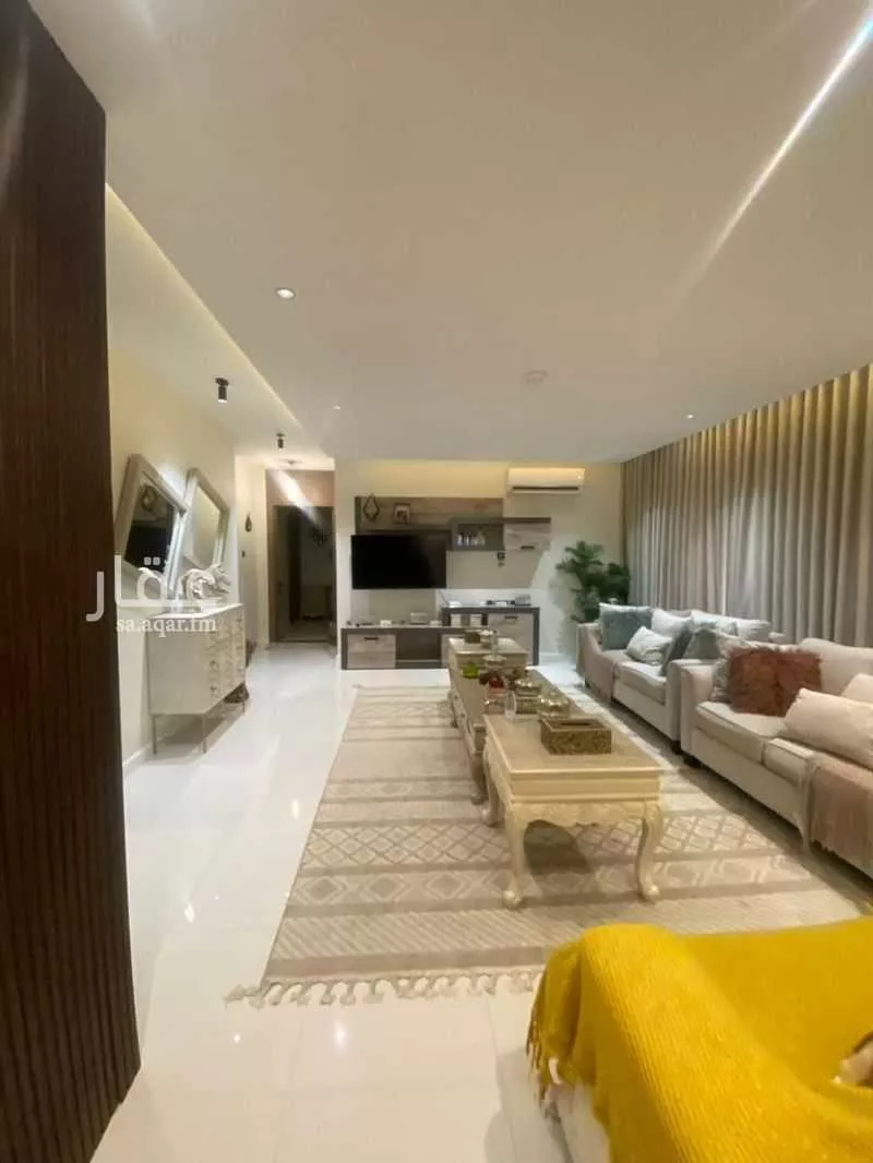 3 bedroom floor in Al Sahafah 18