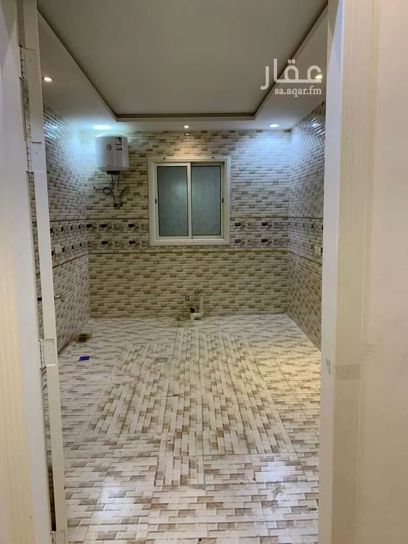 4 bedroom floor in Al Munsiyah 7