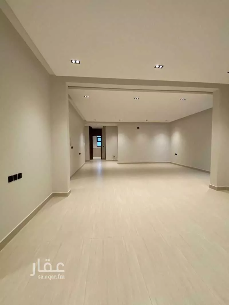 5 bedroom floor in Qurtubah 5