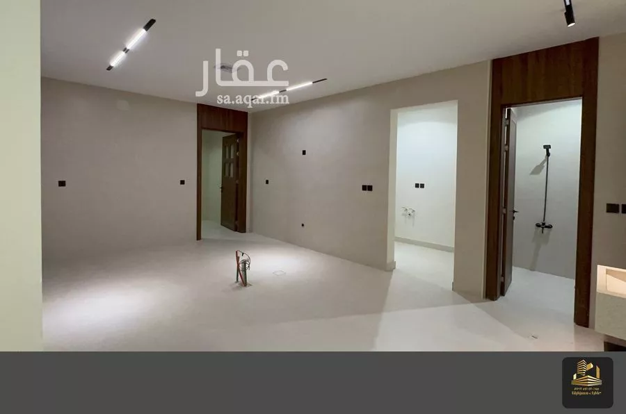 فيلا 6 غرف في الشراع 15
