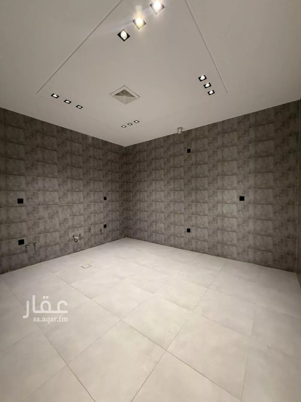 شقة 5 غرف في طيبة 6