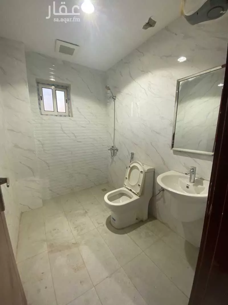 4 bedroom apartment in Al Aziziyah 6