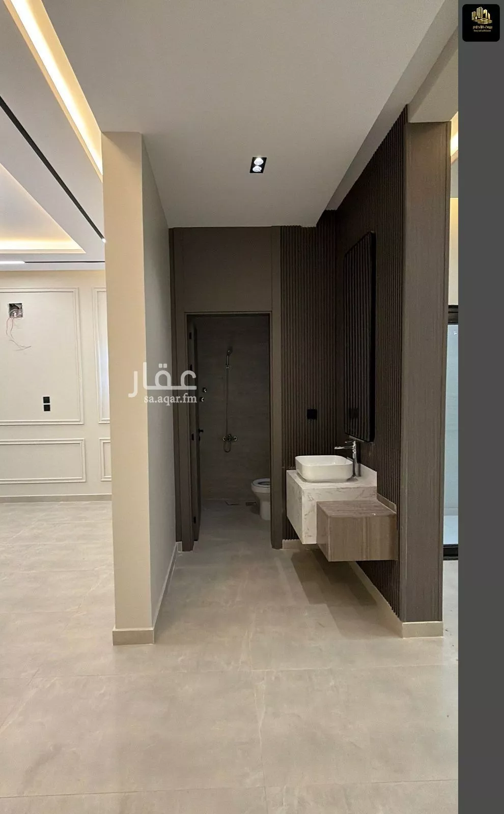 6 bedroom villa in As Sawari 5